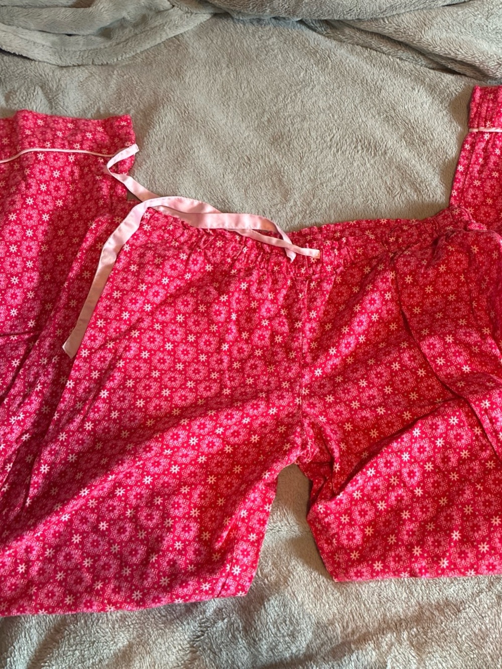Victoria's Secret Hot Pink Printed Pajama Set - Picture 3 of 5